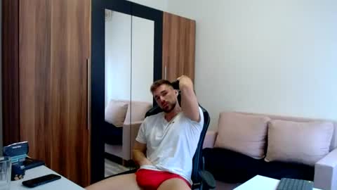 darius_94 online show from 06.27.26