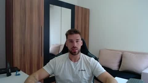 darius_94 online show from 07.24.26