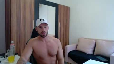 darius_94 online show from 07.28.26