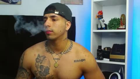 Darius Phoenix  online show from 01.24.25