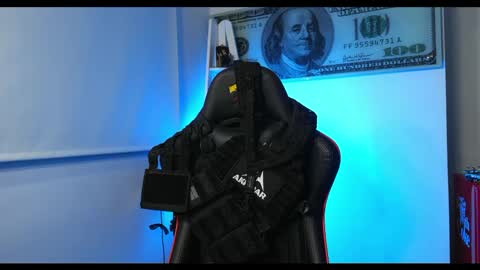 Darius Phoenix  online show from 02.10.25