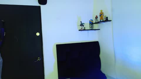 Darius Phoenix  online show from 12.04.25