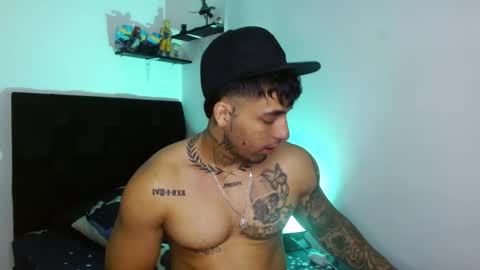 Darius Phoenix  online show from 03.19.26