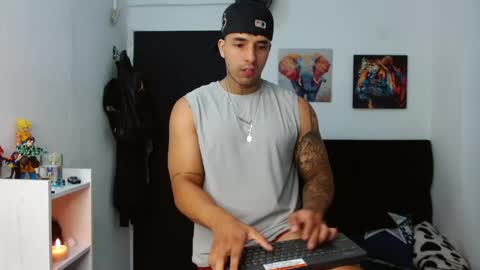 Darius Phoenix  online show from 05.19.26