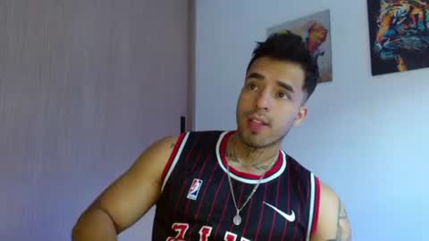 Darius Phoenix  online show from 06.10.26