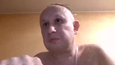 Snapshot of dariusx455 chatting on 12.22.25 dxd69 online show from 12.22.25