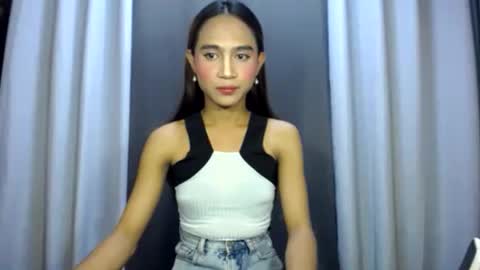 Snapshot of dark_hurohuro19 chatting on 04.01.26 LIANNA online show from 04.01.26