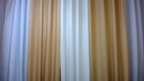 Snapshot of dark_hurohuro19 chatting on 04.24.26 LIANNA online show from 04.24.26
