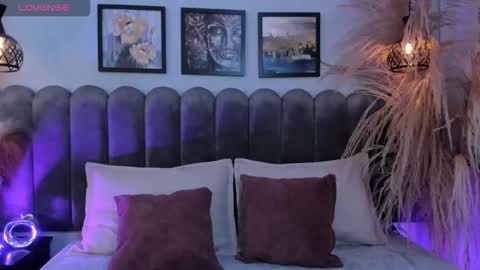 Nina online show from 10.22.25