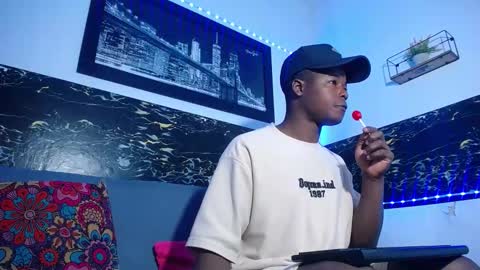 Chris  online show from 10.15.25
