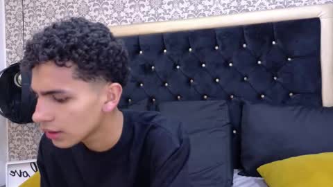 Snapshot of dark_sultan chatting on 02.18.26 dark_sultan online show from 02.18.26