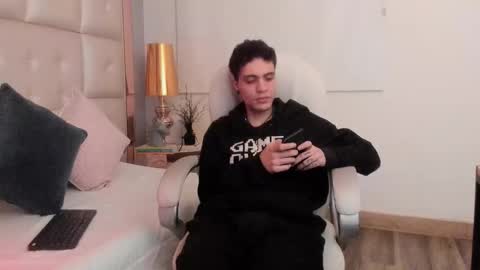 dark_sun333 online show from 01.09.26