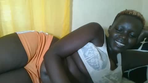 Snapshot of darkberry24 chatting on 02.02.25 MELDA online show from 02.02.25