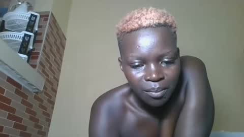 Snapshot of darkberry24 chatting on 02.10.25 MELDA online show from 02.10.25