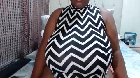 Snapshot of darkbusty chatting on 03.06.25 DarkBusty online show from 03.06.25