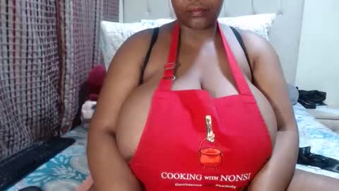 Snapshot of darkbusty chatting on 09.09.25 DarkBusty online show from 09.09.25