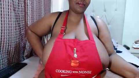 Snapshot of darkbusty chatting on 09.19.25 DarkBusty online show from 09.19.25