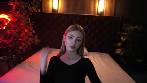 Amina online show from 02.04.26