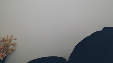 Anna online show from 09.29.25