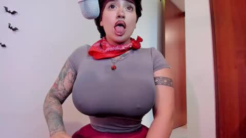 Snapshot of darknes_lilith18 chatting on 12.28.24 darknes_lilith18 online show from 12.28.24