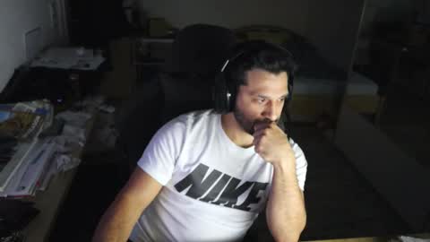 Snapshot of darkschneider_ chatting on 10.05.25 darkschneider_ online show from 10.05.25