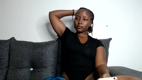 darktanqueen online show from 03.04.25