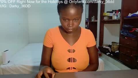 Snapshot of darky_36dd chatting on 07.17.26 exclusive sexual content -- IGTwitterX darky 32dd online show from 07.17.26