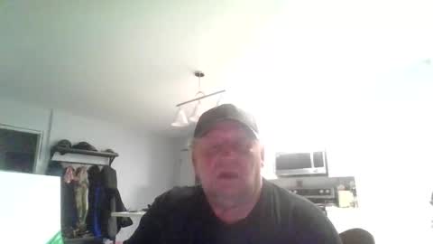 Snapshot of darlago chatting on 11.13.25 darlago online show from 11.13.25