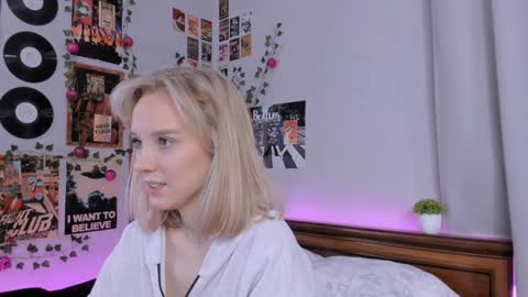 lina online show from 01.18.25
