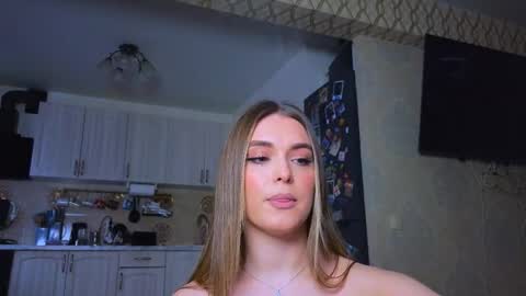 Snapshot of darlina_ryan chatting on 03.04.26 Darlina online show from 03.04.26