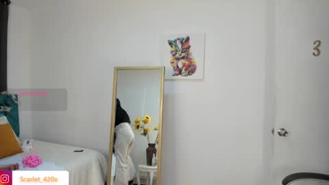 Snapshot of darling_spoiled chatting on 06.20.26 darling online show from 06.20.26