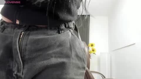 Snapshot of darling_spoiled chatting on 07.15.26 darling online show from 07.15.26