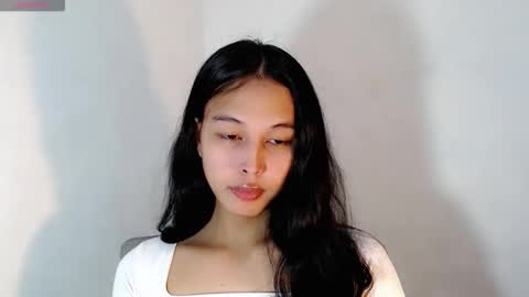 Snapshot of darling_sweetheartxx chatting on 09.24.25 YOUR ATHENA online show from 09.24.25