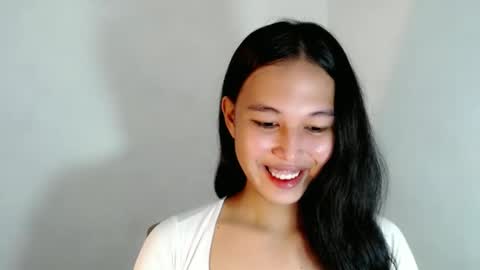 Snapshot of darling_sweetheartxx chatting on 09.30.25 YOUR ATHENA online show from 09.30.25