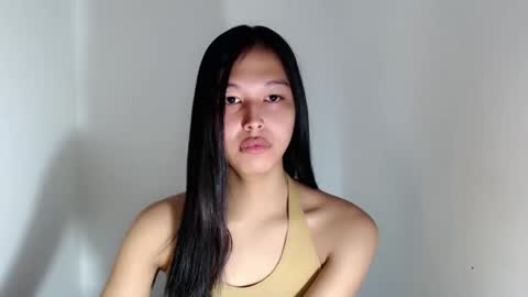 Snapshot of darling_sweetheartxx chatting on 11.20.25 YOUR ATHENA online show from 11.20.25