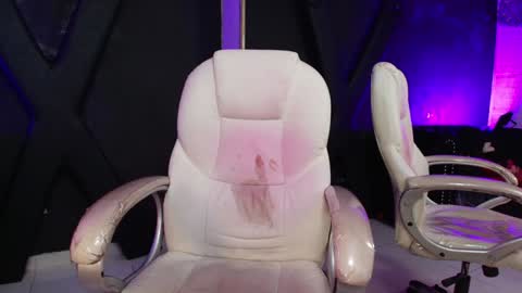 Darling online show from 01.20.25