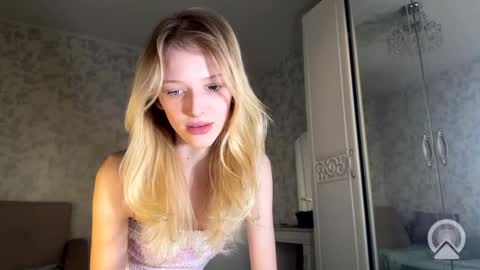 D online show from 09.08.25