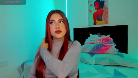 Snapshot of darlyhooper1_ chatting on 04.14.26 Darlyhooper online show from 04.14.26