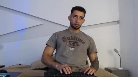 Snapshot of daron_66 chatting on 12.22.25 Kael online show from 12.22.25