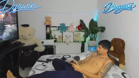 darwinandbrayan online show from 02.17.26