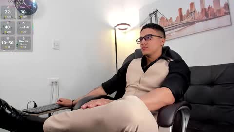 Dash online show from 11.27.25