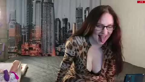 DashaHart online show from 07.25.26
