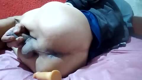 Snapshot of dasire684033 chatting on 11.02.25 dasire684033 online show from 11.02.25