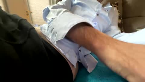 Snapshot of dave76b chatting on 02.05.25 dave76b online show from 02.05.25