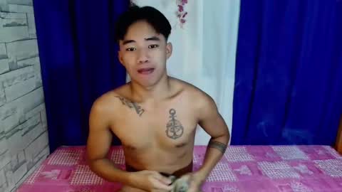 Snapshot of dave_boyyy chatting on 05.26.26 dave_boyyy online show from 05.26.26