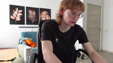 DAVE REDMOND online show from 04.24.26