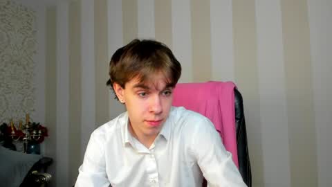 Snapshot of davebevy chatting on 04.29.26 Dave online show from 04.29.26