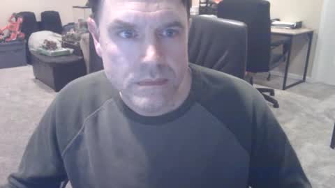 Snapshot of daved14u chatting on 01.22.25 daved14u online show from 01.22.25