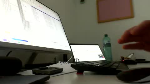 Snapshot of davesu12345 chatting on 12.12.24 davesu12345 online show from 12.12.24