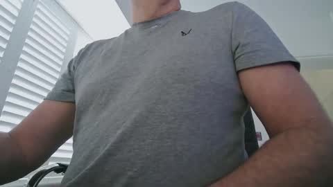 davesu12345 online show from 03.11.26